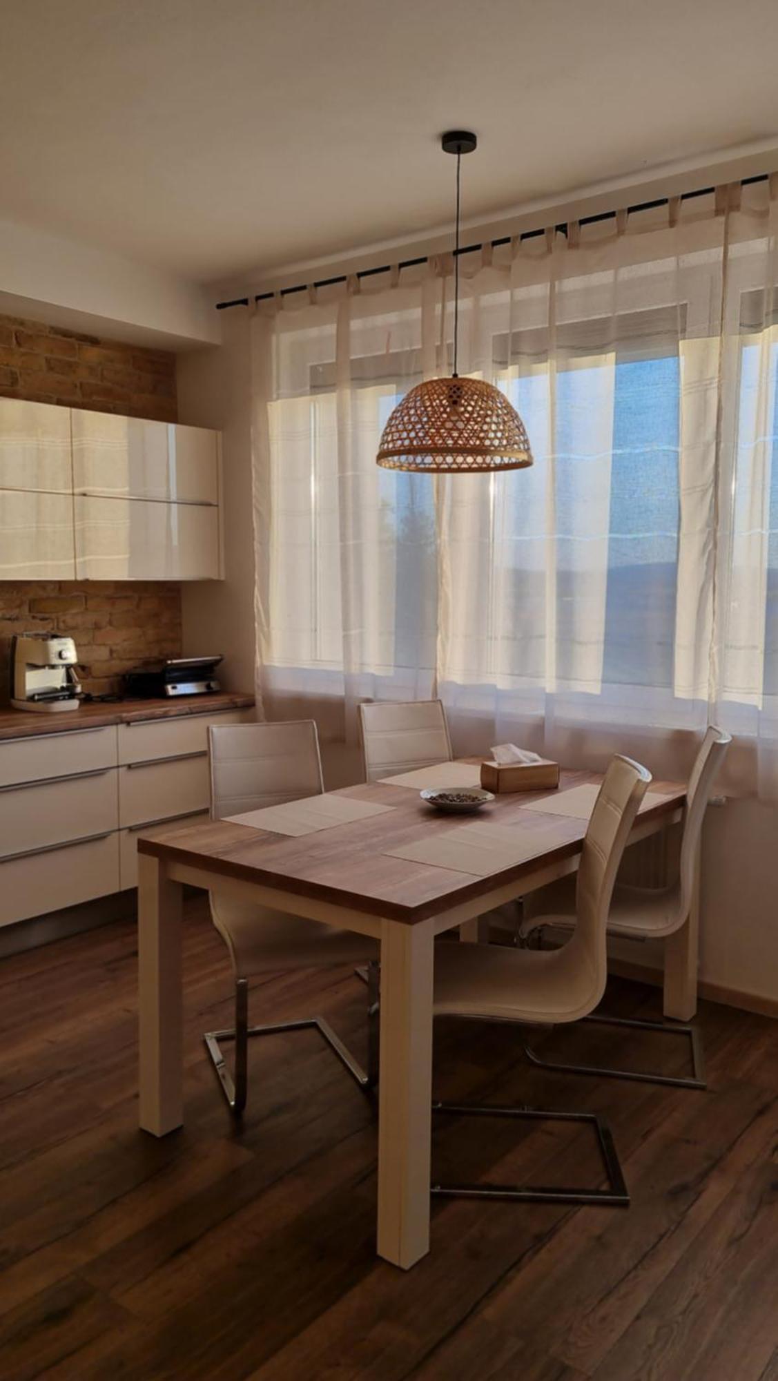Jack'S Apartment Trencin Exterior photo